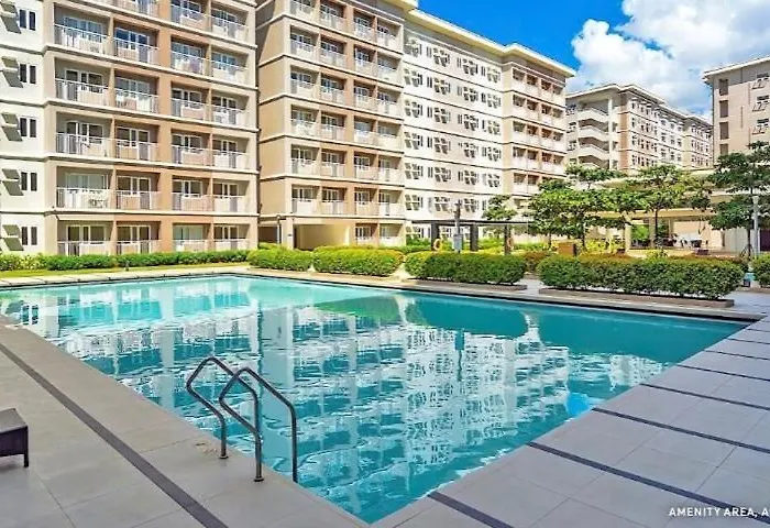 Lazy House Staycation 4* Manila