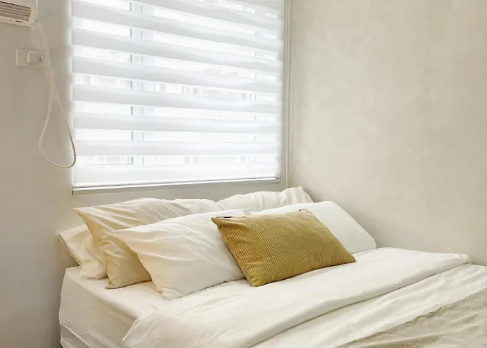 Lazy House Staycation 4*